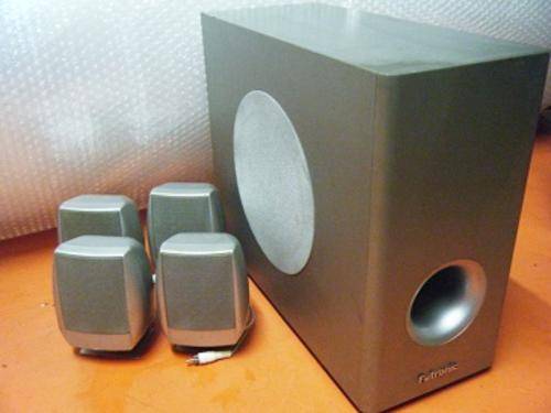 FUTRONIC-BASS BOX+4 SURROUND SPEAKERS-THIS IS 5 SPEAKERS-NOT WITH AN AMPLIFIER-100%WORKING CONDITION