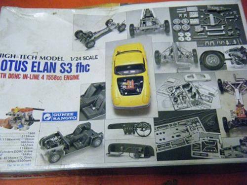 LOTUS ELAN S3-HIGH TECH MODELBY GUNZE SANGYO-DIECAST-WITH SPARE BODY-THIS IS NICE-COMLPETE KIT