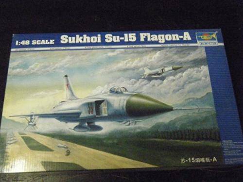 SUKHOI SU-15 FLAGON A-TRUMPERTER-1/48 SCALE