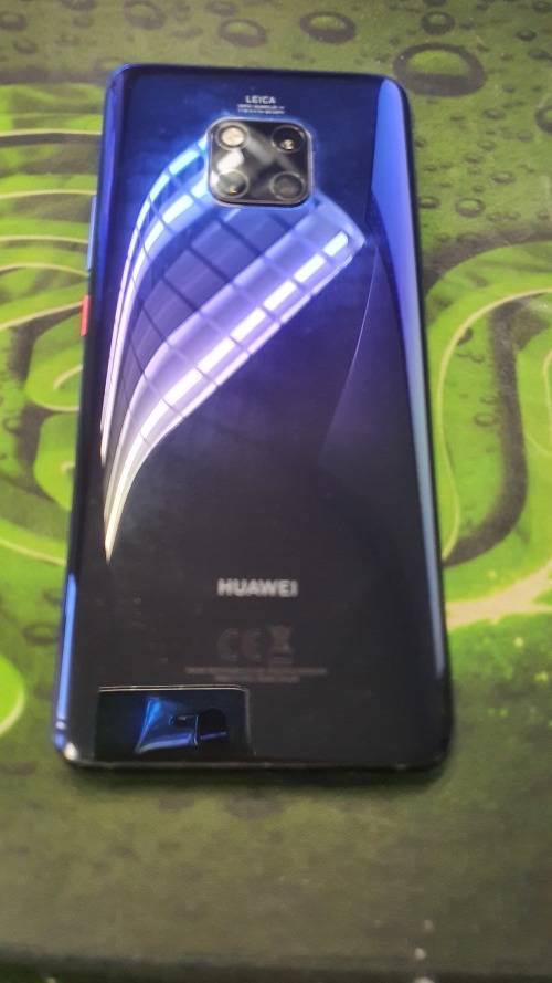 Huawei mate 20 Pro 128G. With Google Play Services