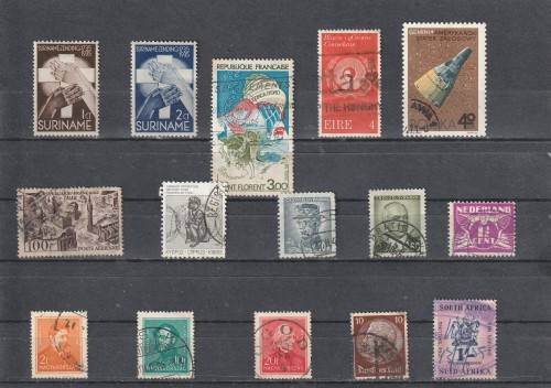 UNCHECKED WORLD SELECTION BID PER STAMP TO TAKE ALL CARD EXCLUDED