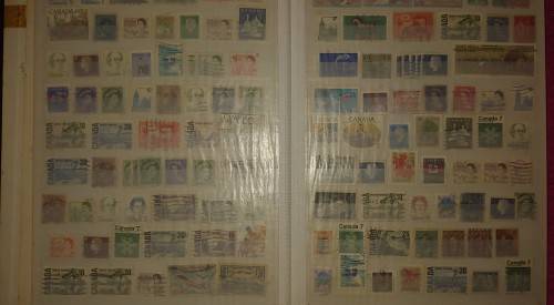 GREEN STOCKBOOK MIXED WORLD FOR SORTING AS SHOWN IN PHOTOS 15 PAGE 30 SIDES