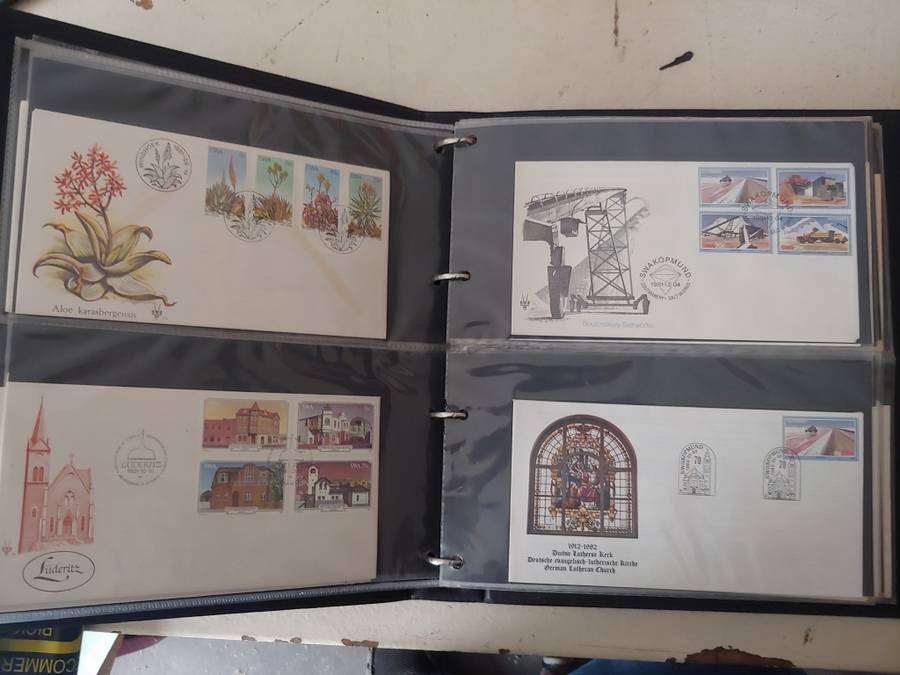 SG NEW THAMES COVER ALBUM 19 PAGES X 4 FDCS PLUS 4 PAGES LARGE FDCS 1 YEAR PACK SWA/NAMIBIA