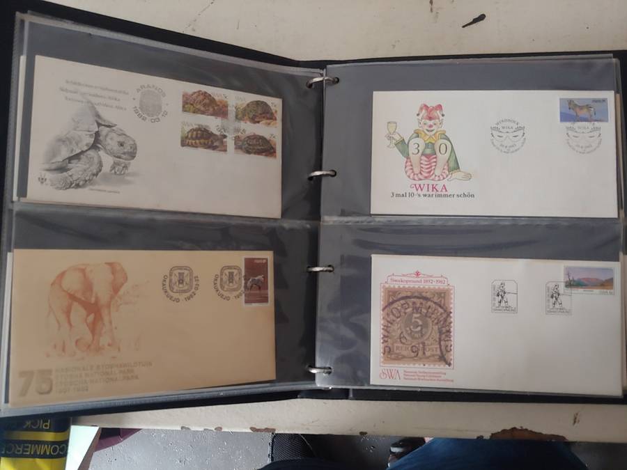 SG NEW THAMES COVER ALBUM 19 PAGES X 4 FDCS PLUS 4 PAGES LARGE FDCS 1 YEAR PACK SWA/NAMIBIA