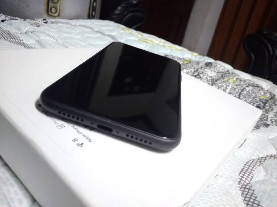 iPhone  11 BARGAIN!!!
