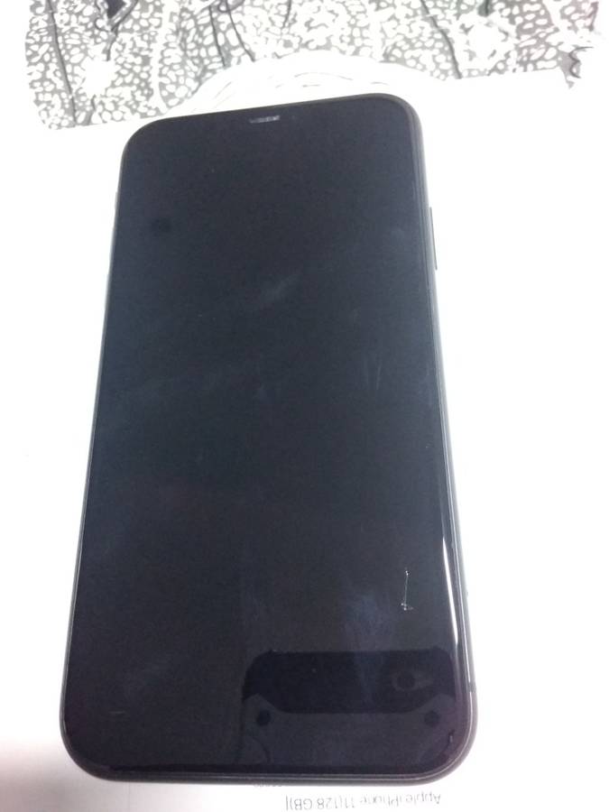iPhone  11 BARGAIN!!!