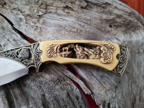 Wolf Animal Design Fixed Blade Hunting Knife with Gift Box