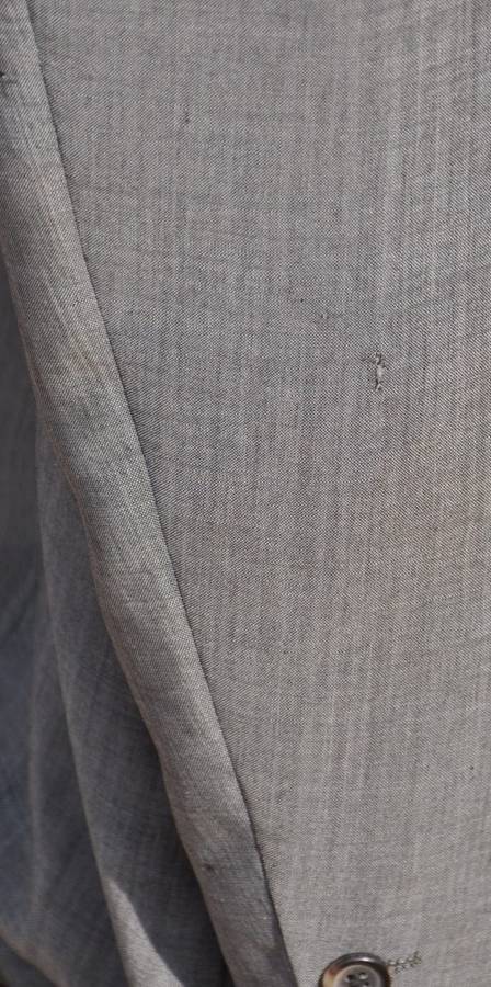 HUGO BOSS SUIT - consisting of trousers, vest and jacket - MOHAIR WOOL - free coat hook and cover