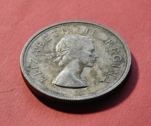 5 Shillings 1956 Crown - lucrative investment and numismatic collectible