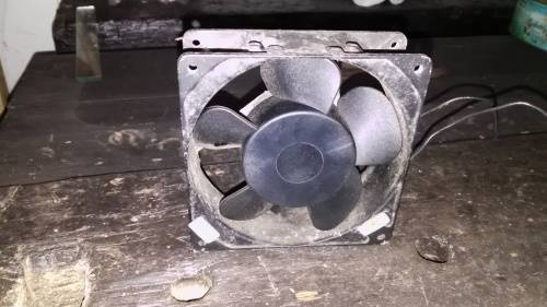 220v Fan 12cm x 12cm