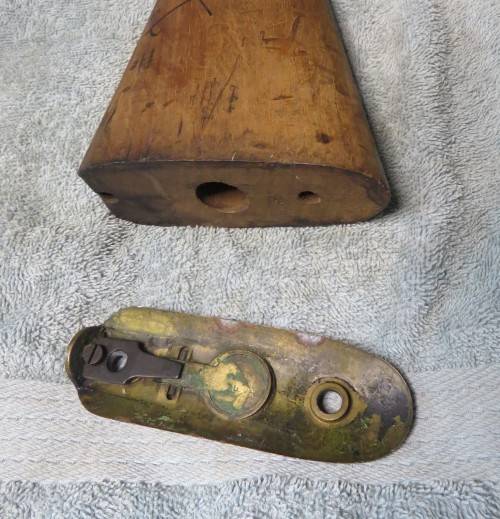 MARTINI HENRY PUNA (SHORT) .45 SCARCE. WITH DEACT CERT. COURIER ONLY AT R250