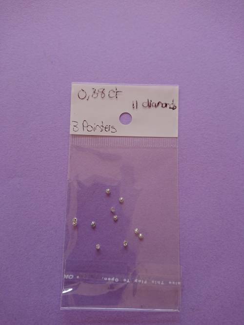 0.38ct natural diamonds 3 pointers 11 stones