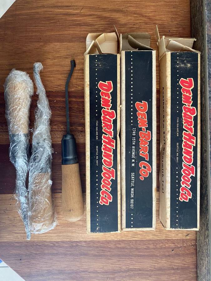 Set of three gun checkering tools.