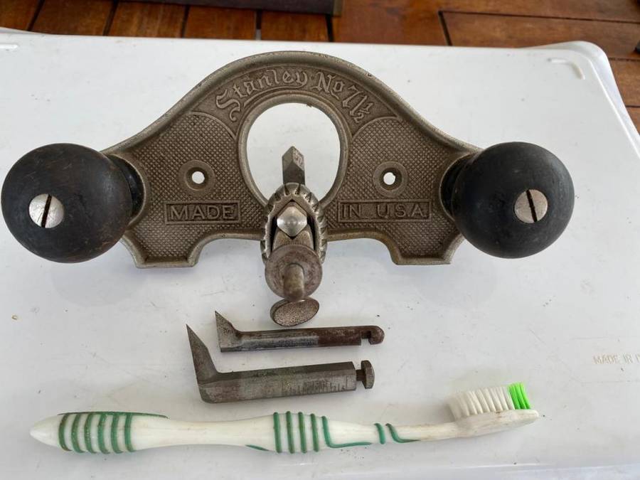 Stanley no 71 - USA -1/2 Toothing Plane with Three blades(tooth`s)..
