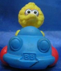 Sesame Street Muppets Big Bird in Blue Car. (+-12cmx7cm)