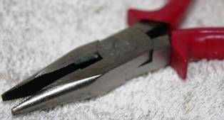 DIAMOND BRAND ELECTRICIAN S PLIERS