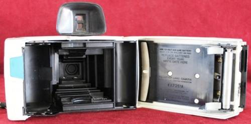 Vintage Polaroid Swinger Model 20 Camera