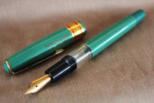 Fountain pen - Gold dipped tip