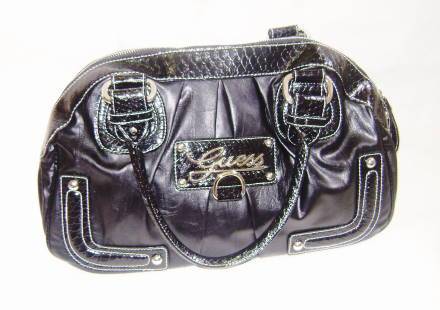 Stunning Black Guess Designer Bag ( Large )