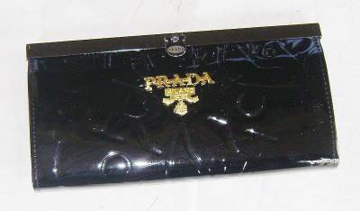 Brand New - Stunning Ladies PRADA Purse