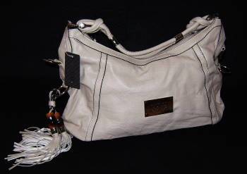 Stunning and Brand New Ladies Guess Bag