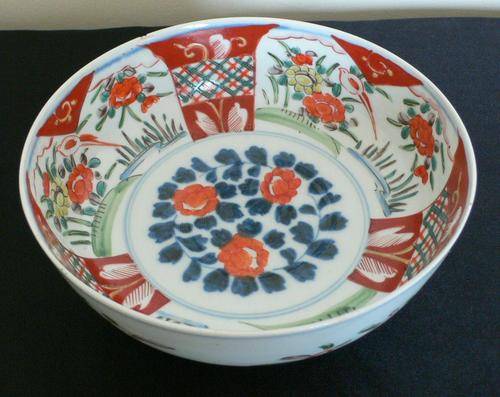 VINTAGE HANDPAINTED DETAIL CHINESE BOWL - VERY OLD & BEAUTIFUL PIECE!!!