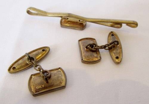 Interesting pieces, array of collectible cuff links, including rare shipping cuff links, tie clip!!!
