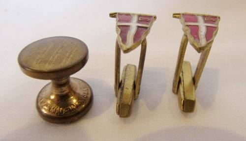 Interesting pieces, array of collectible cuff links, including rare shipping cuff links, tie clip!!!