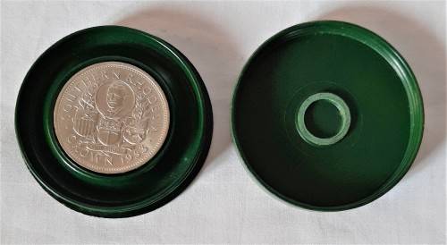 Genuine Southern Rhodesia 1953 Rhodes Centenary 5` Crown in original case VALUABLE!!