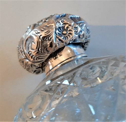 3 Lovely Antique Sterling Silver Top Scent bottles, pin tray, all for one bid. NOT SOLD AS SCRAP!!!