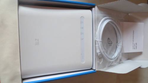 ZTE MF286C LTE 4G Wi-Fi Router - * Condition 10/10 * FREE SHIPPING TO ALL MAIN URBAN AREAS IN SA *