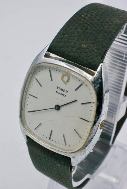 Timex Base metal Watch (Quartz)