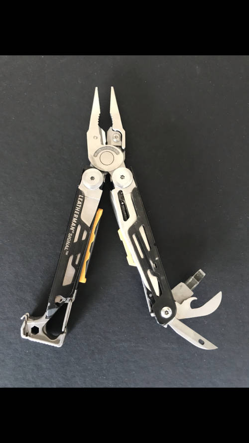 Leatherman Signal Granite Grey survival multi-tool!!