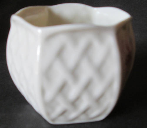 Belleek Ireland Country Trellis Violet Bud Vase Votive Candle Holder