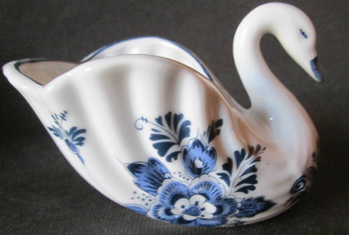 Oude Molen Fabriek Delft Swan