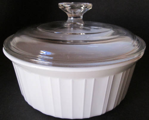 Corning Ware French White (Ribbed) Round Deep Dish with Lid F-5-B 1.6 Litre