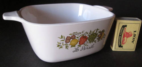 Corning Ware Spice of Life 'Le Persil' P-43-B 700mL Petite Pan