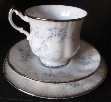 Paragon Trio 'Brides Choice'