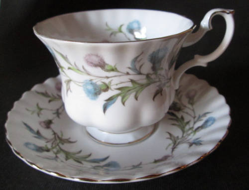 Royal Albert Duo 'Brigadoon'
