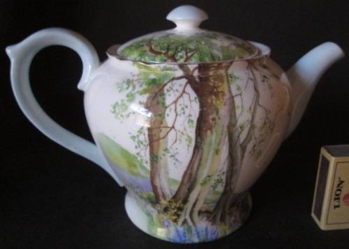 Shelley Teapot 'Woodlands'