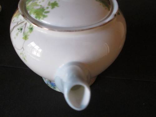 Shelley Teapot 'Woodlands'