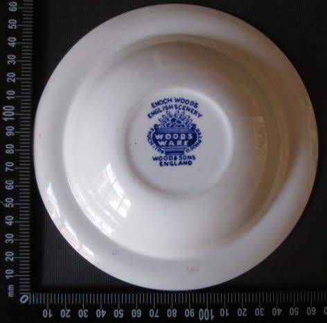 Woods Dessert Plate 'English Scenery'