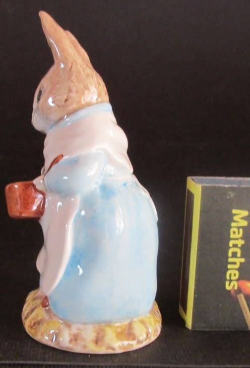 Beswick Beatrix Potter 'Mrs Rabbit Cooking' with box