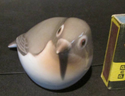 Bing Grondahl Porcelain Bird Figurine Denmark
