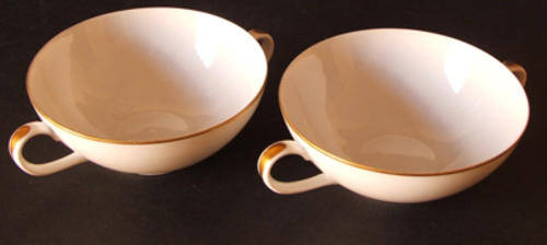 2 Bavarian (Germany) dessert bowls