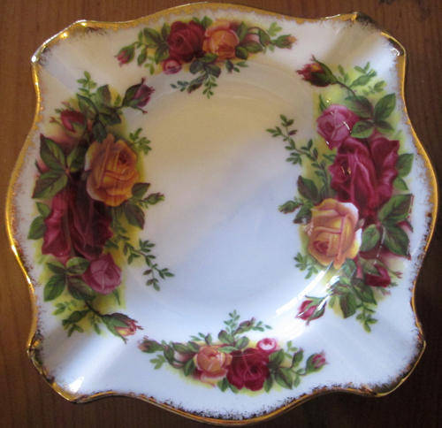Royal Albert 'Old Country Roses' Ashtray
