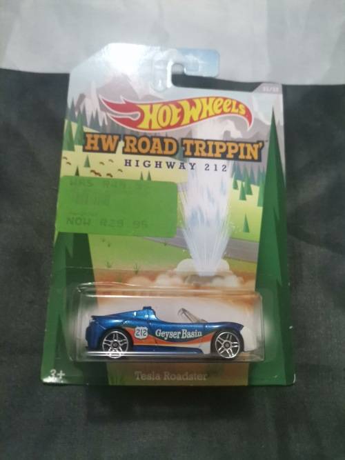 Tesla Roadster (Road Trippin)