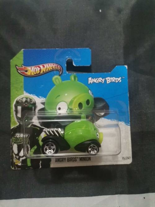 Angry Irds Minion (2012)