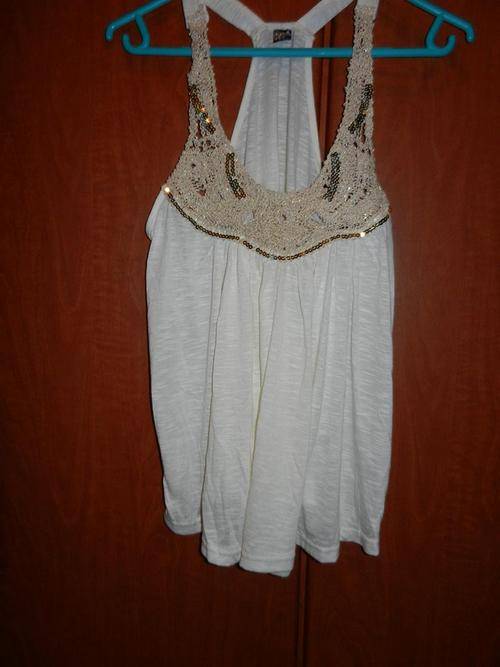 Mr Price Top  Size: Large  (Charity Sale) Excellent Condition