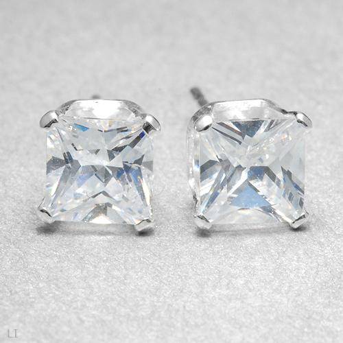 Irresistible Brand New Stud Earrings With 3.00ctw Cubic zirconia 925 Sterling silver